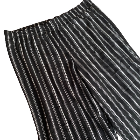 APT. 9 Black White Stripe Pull On Dress Pants Wide Leg Plus Size Women’s Pants - Picture 2 of 9